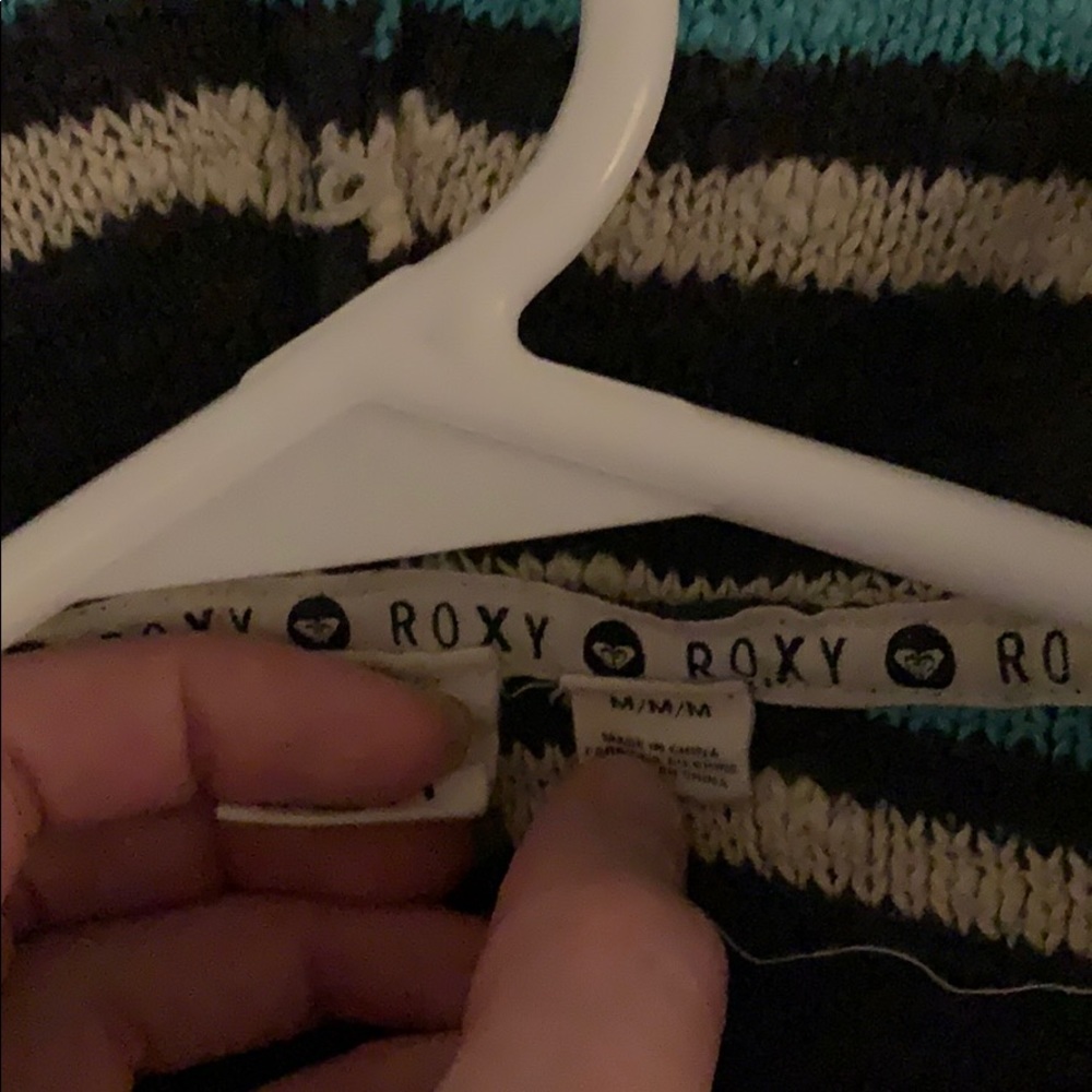 Cute Roxy Surfer Sweater - Picture 2 of 6